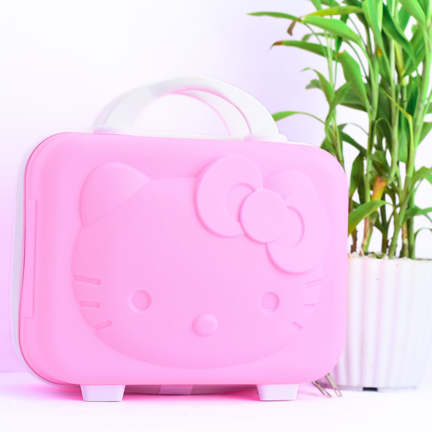 Hello Kitty Makeup Box Orginizer