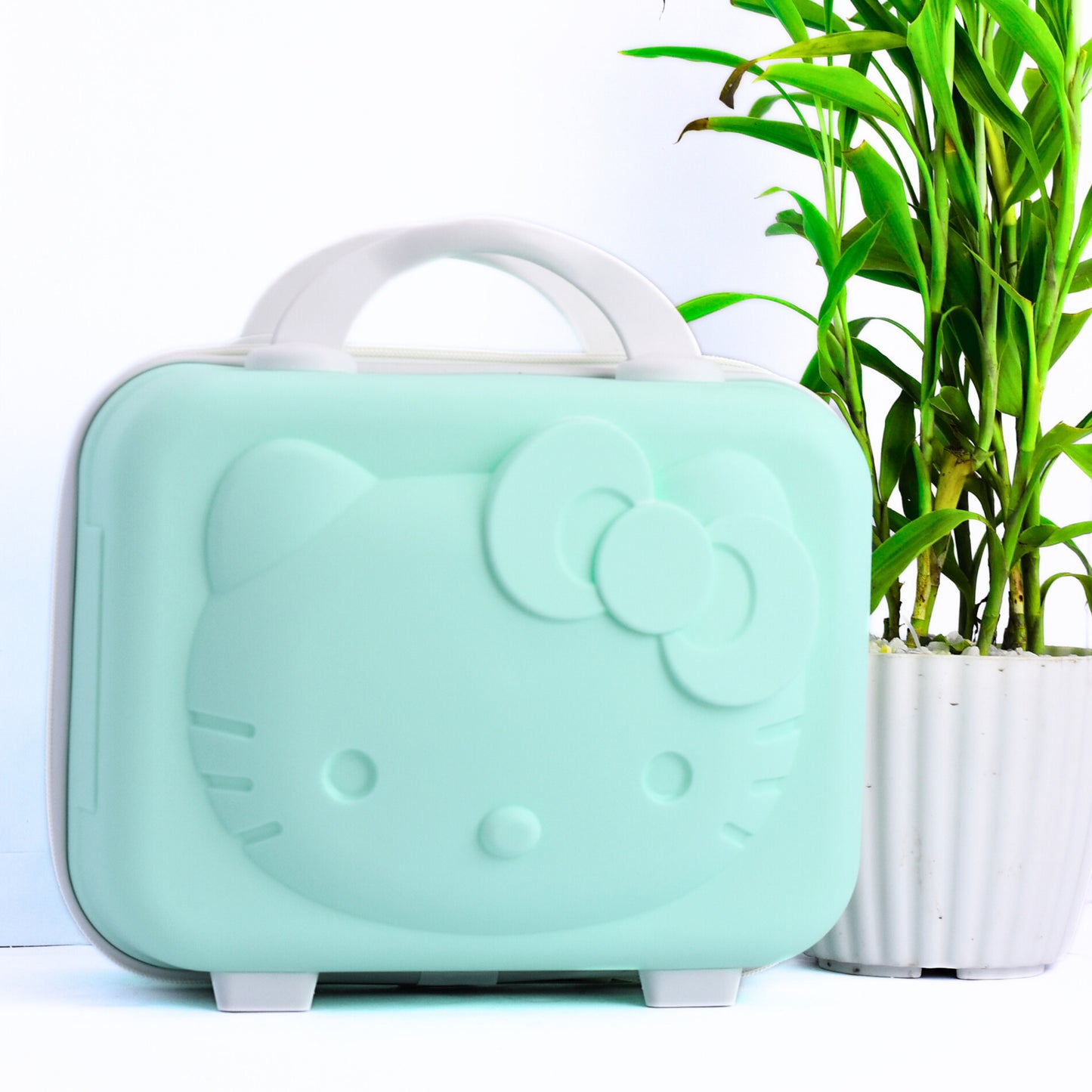 Hello Kitty Makeup Box Orginizer