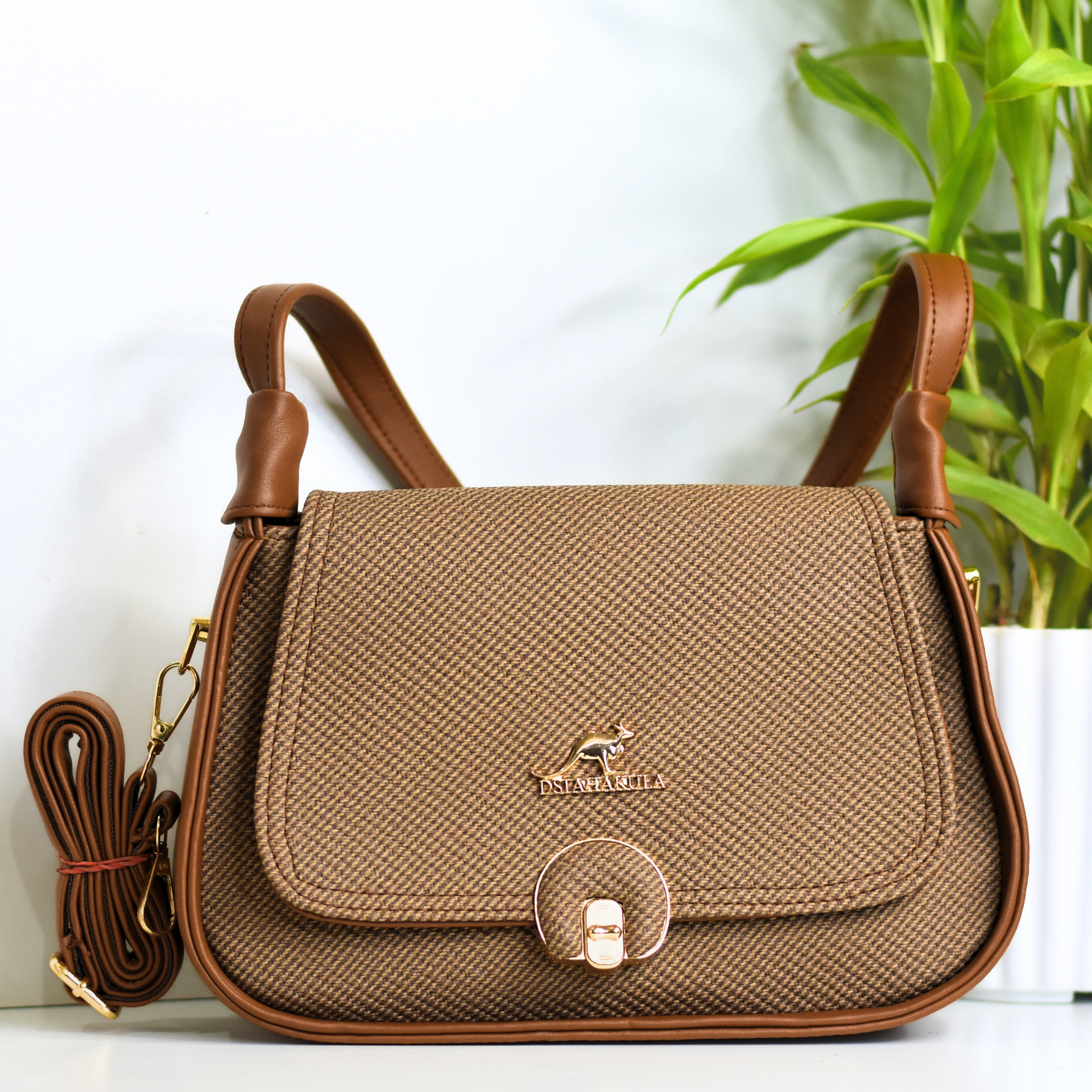 Kangaroo Bag – Fashion Forward by Alvia